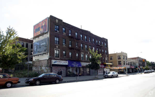 Building Photo - 4219-4229 18th Ave