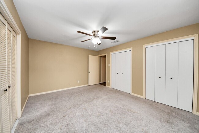 Foto del edificio - 10514 Haddington Dr