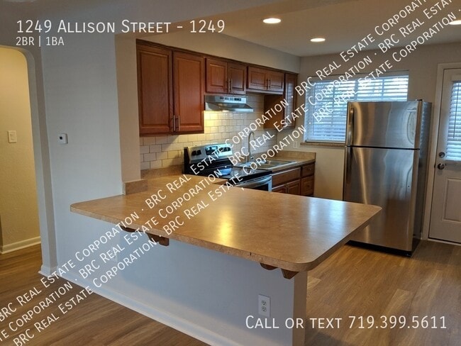 Photo - 1249 Allison St Apartment