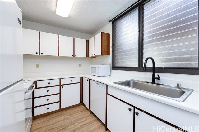 Building Photo - 1015 Aoloa Pl