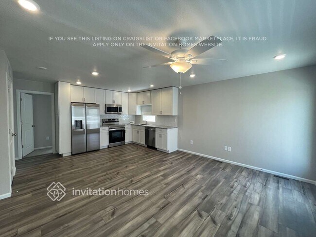 Foto del edificio - 9306 Oro City Loop