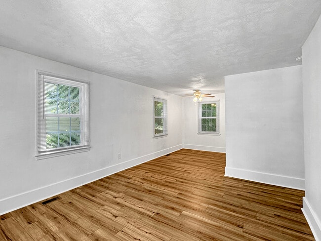 Living Room - 224 Virginia Ave