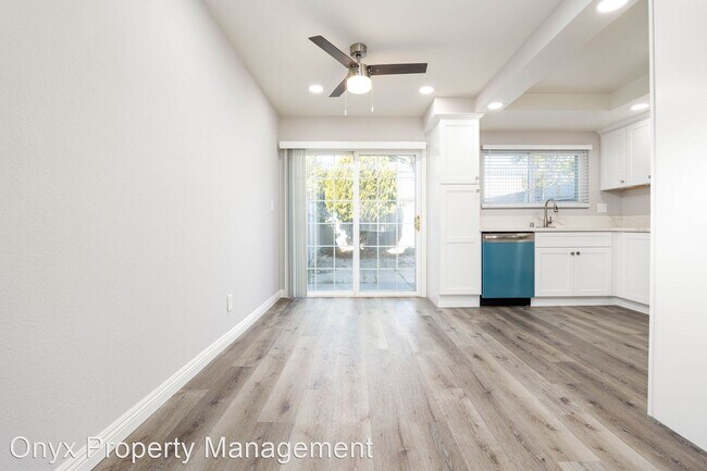 Building Photo - 2 br, 1.5 bath House - 3406 Del Este Way -...