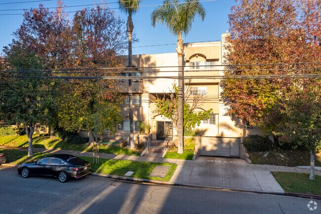 Foto del edificio - 333 W Alameda Ave