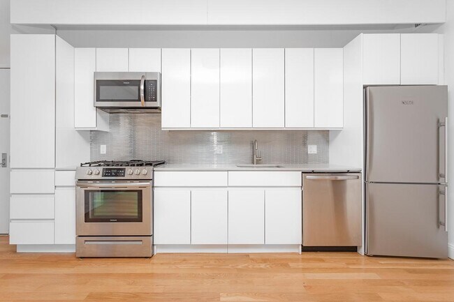Building Photo - 1127 Flatbush Ave