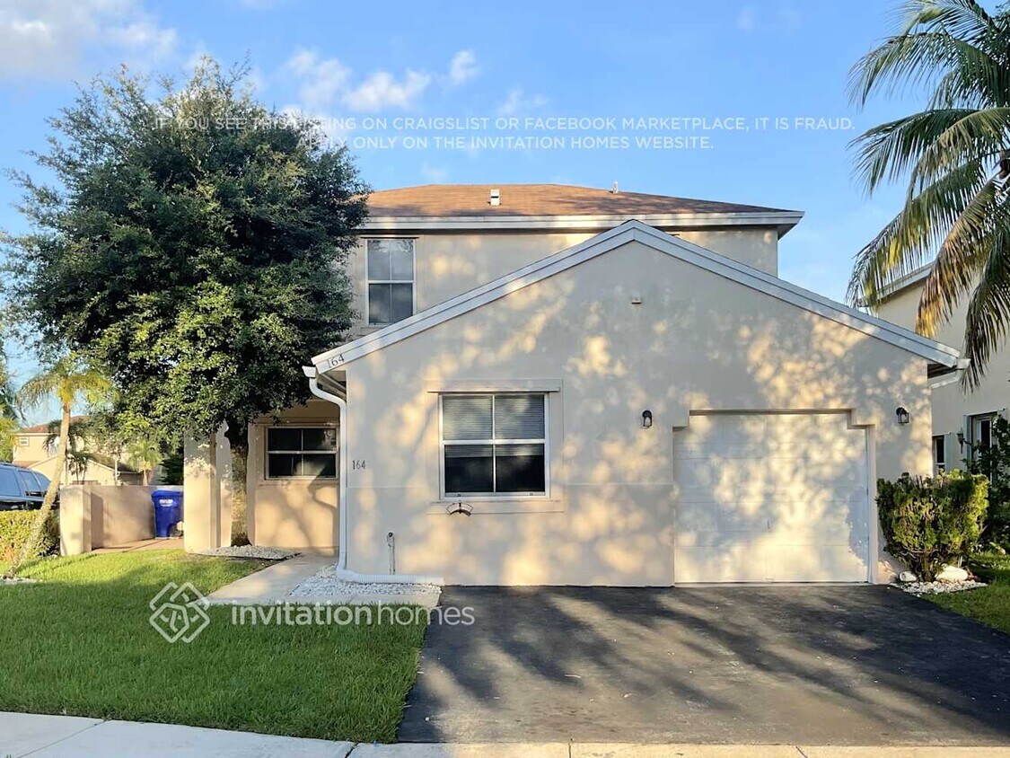Primary Photo - 164 NW 207th Terrace