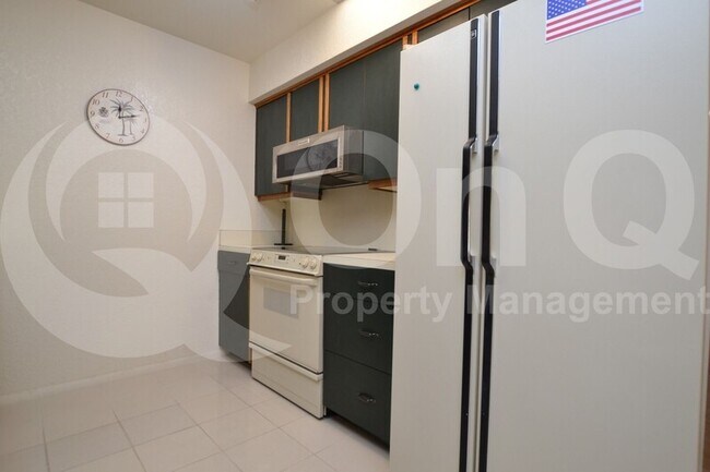 Foto del edificio - 13082 N 100th Dr