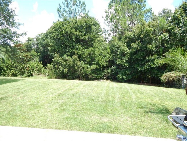 Foto del edificio - 6433 Bridgecrest Dr
