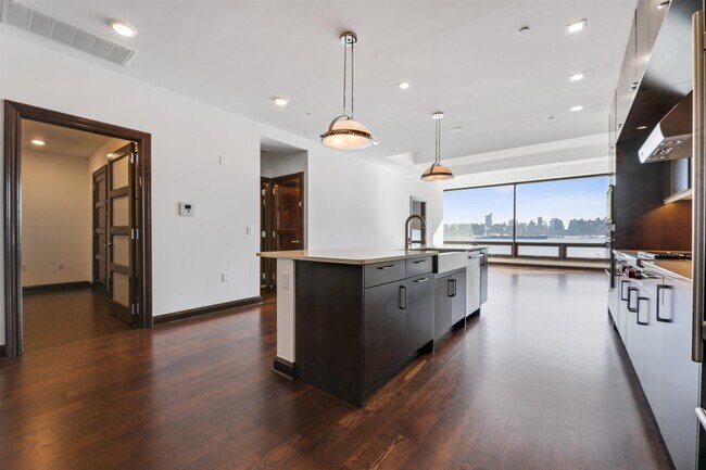 Foto del edificio - 9 Somerset Ln