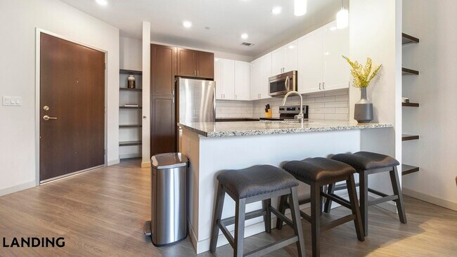 Foto del edificio - 2900 E 16th Ave