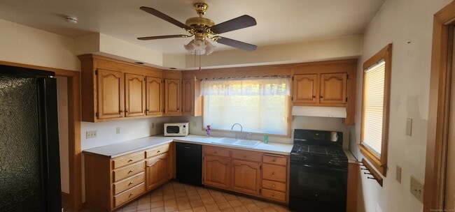 Foto del edificio - 1129 N Colony Rd