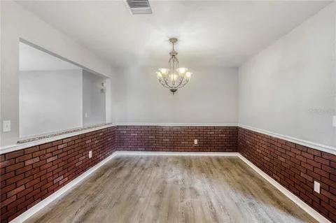 Building Photo - 5024 Landsman Ave