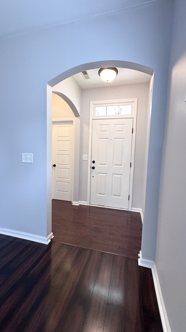 Foto del edificio - 429 Bald Cypress Ln