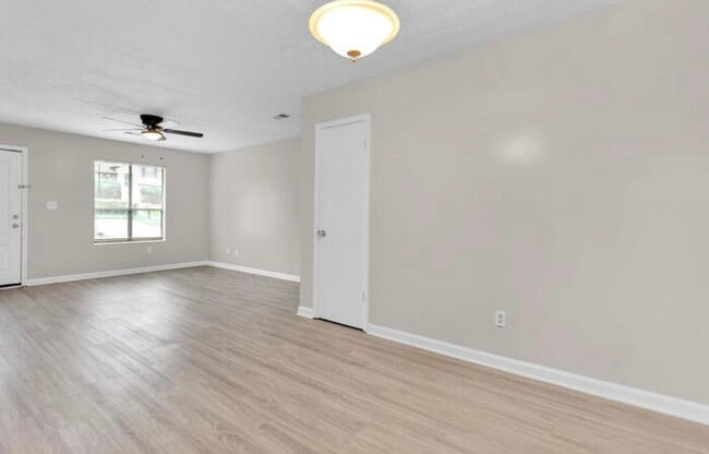 Building Photo - 97 Avalon Way