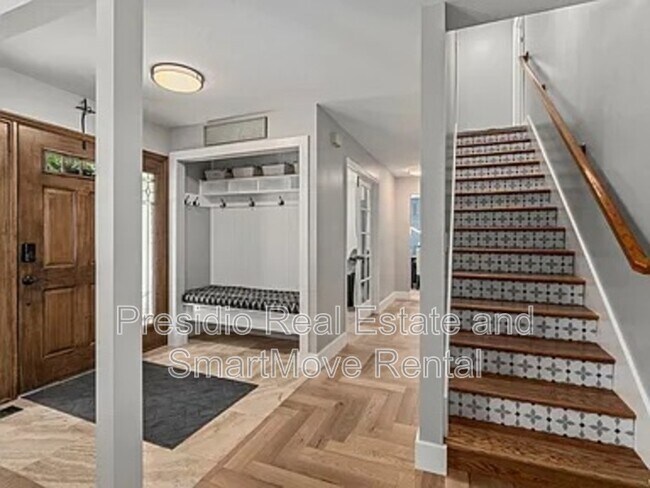 Foto del edificio - 10927 Lostwood Dr