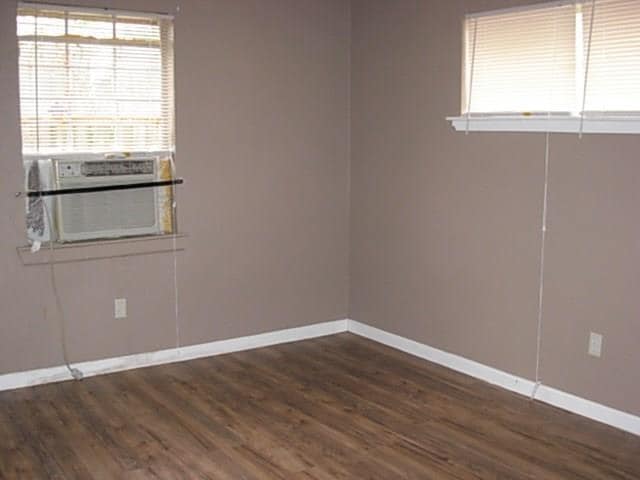 Building Photo - 4823 Lavender St
