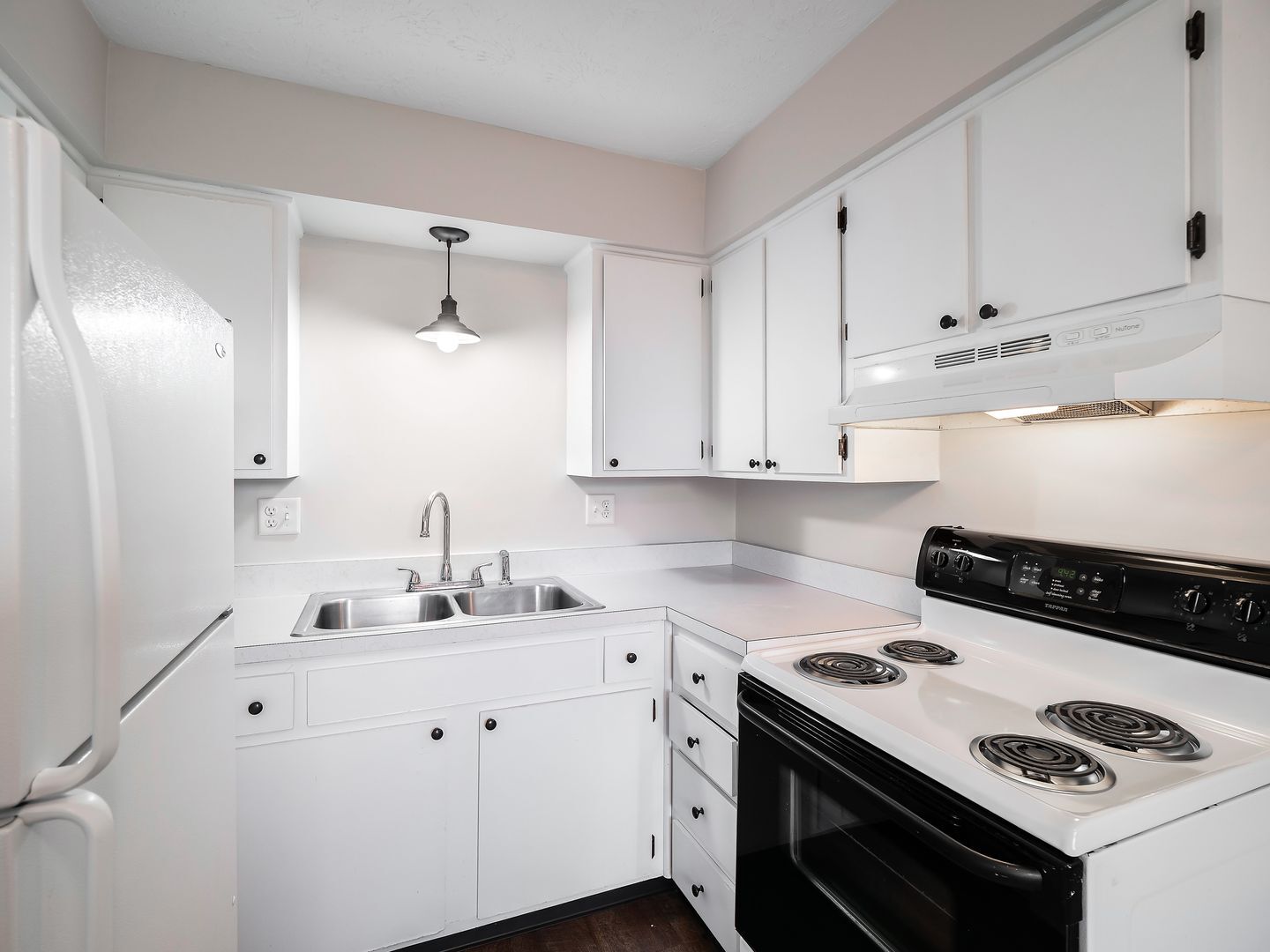 Delta 77 Apartments – photo 4