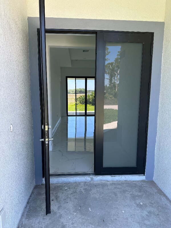 Foto del edificio - 976 Genoa Ave S