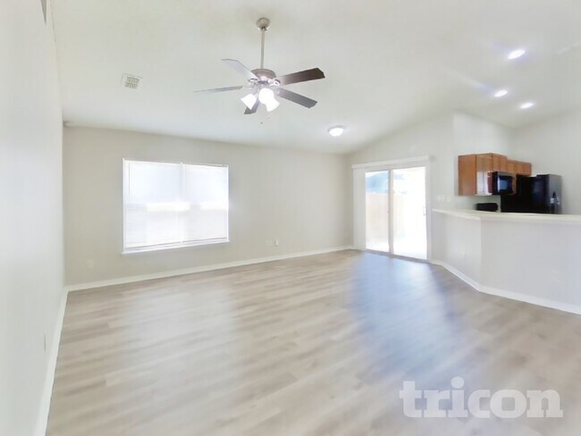 Foto del edificio - 1532 Irishwood Ct