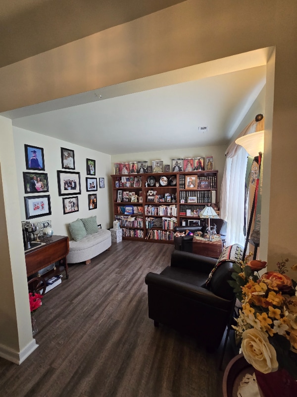 Building Photo - 13455 Greenham Ct