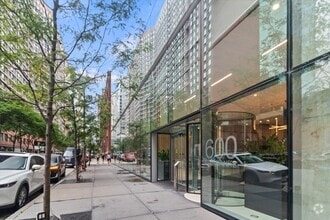 Building Photo - 600 N Fairbanks Ct
