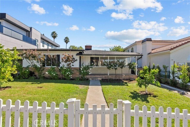 Foto principal - 1056 E Orange Grove Ave