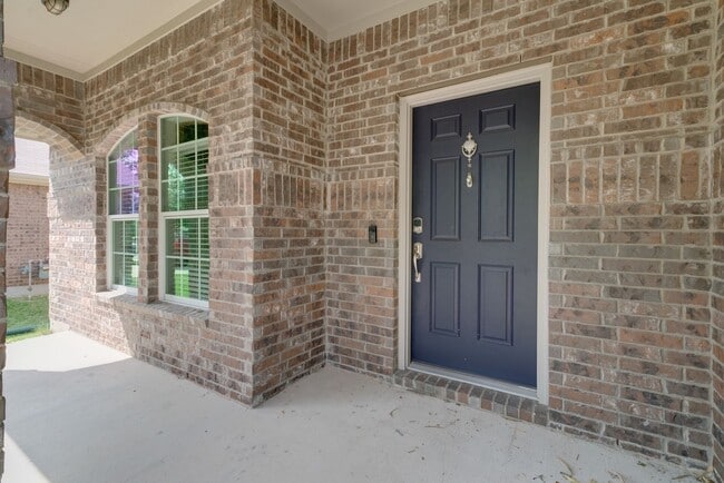 Building Photo - 292 Strawberry Blonde Dr