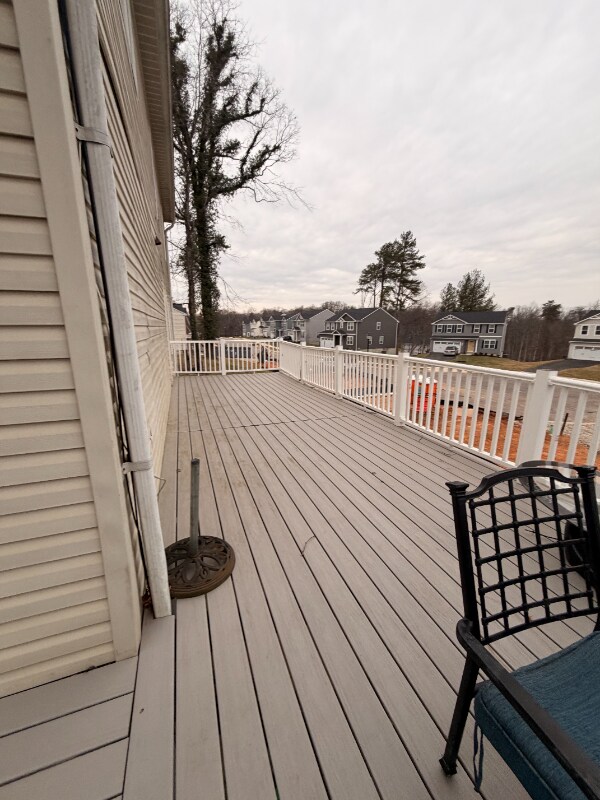 Foto del edificio - 9216 Crandall Rd