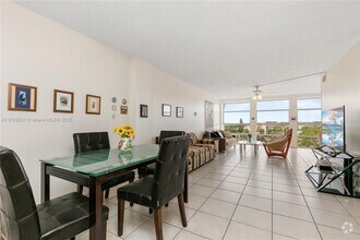 Building Photo - 2000 Atlantic Shores Blvd