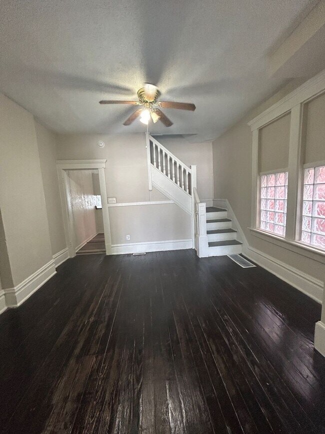 Foto del edificio - 163-165 S Princeton Ave