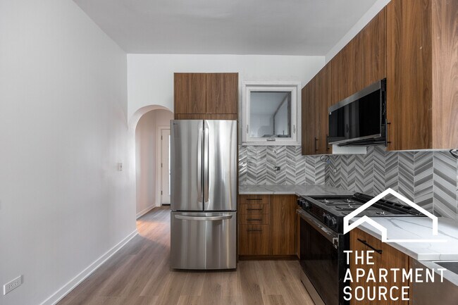 Foto del edificio - 2206 W Erie St