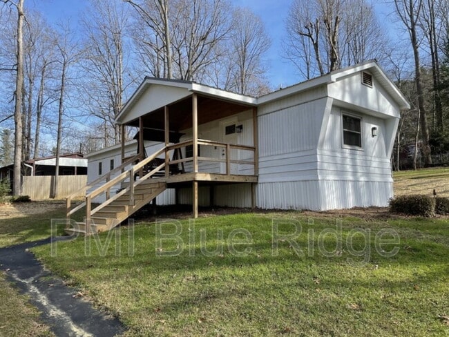 Foto del edificio - 2 bedroom 2 bathroom manufactured home.