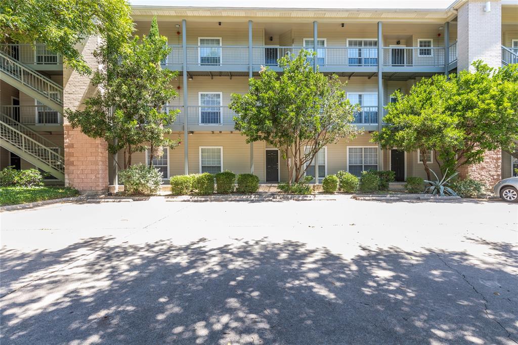 Foto principal - 2204 San Gabriel St