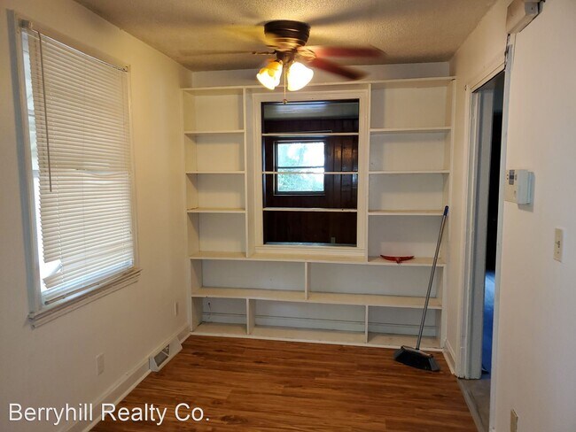 Foto del edificio - 3 br, 1.5 bath House - 1418 Winston Dr