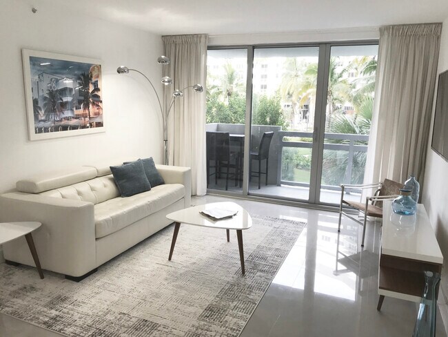 Foto del edificio - 1500 Bay Rd