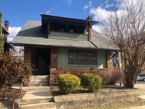 Building Photo - 1186 Neil Ave