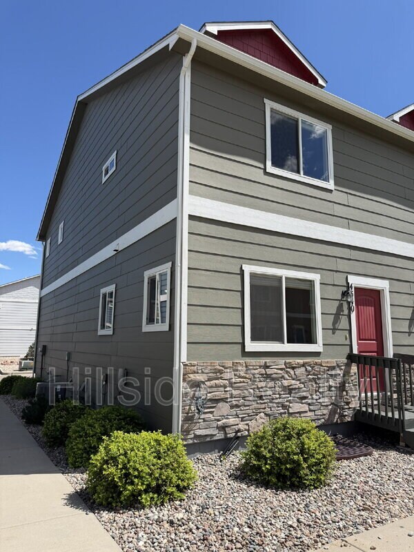 Building Photo - 4340 Yellow Dock Point