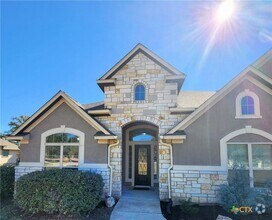 Building Photo - 555 Solms Forest