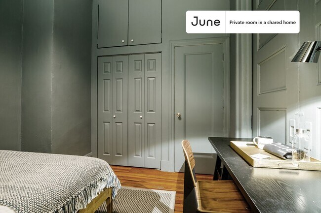 Foto del edificio - Room in Shared 4 bed/1 bath home in Chelsea