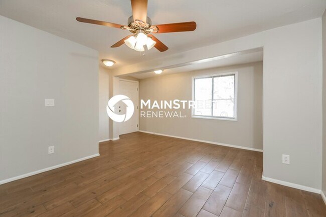 Foto del edificio - 4 Bedroom Pet-Friendly Home in Tucson, AZ ...