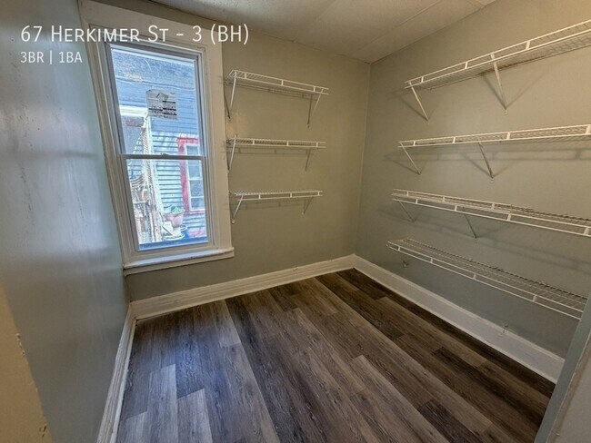 Building Photo - 67 Herkimer St