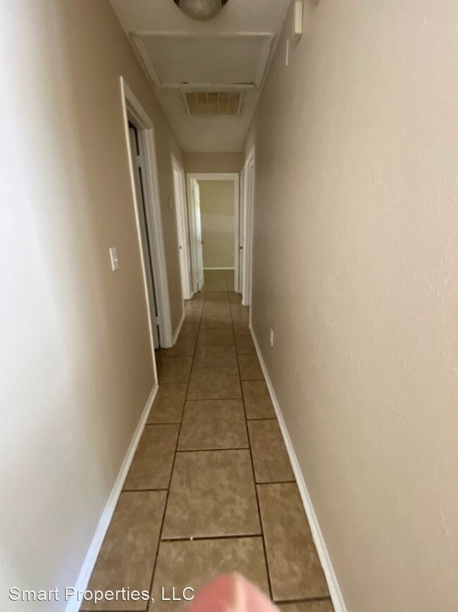 Building Photo - 3 br, 2 bath House - 6305 Sweetwater Drive