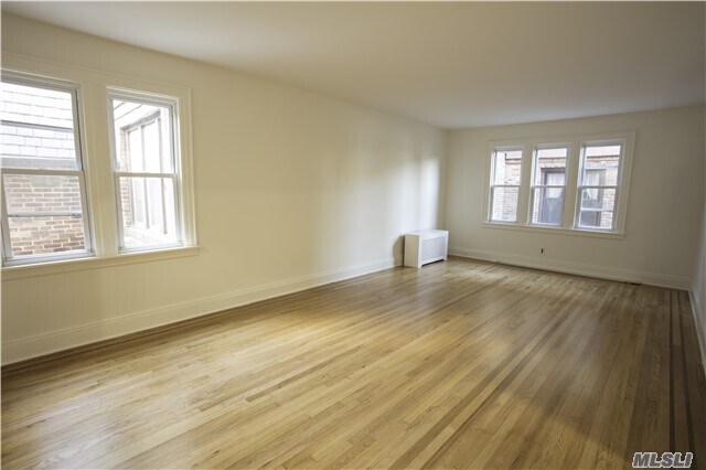 Building Photo - 42-07-42204 204th St
