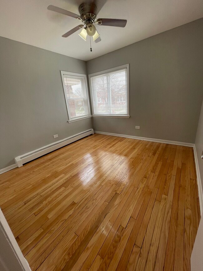 Foto del edificio - 1409 S Central Ave