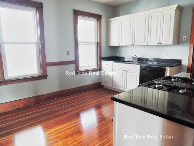 Foto del edificio - 16 Nonantum St