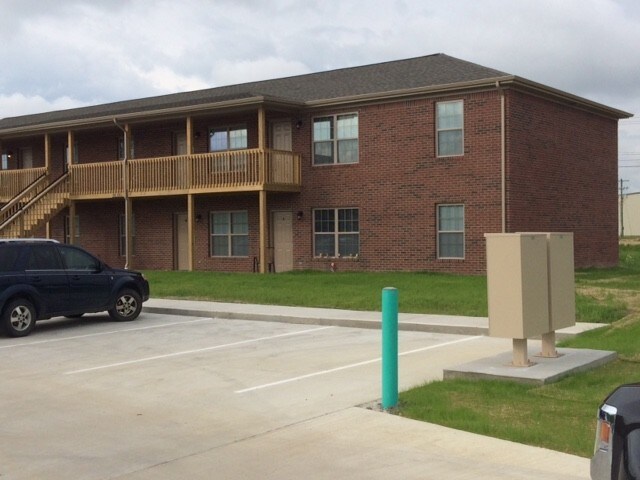 Primary Photo - 1100 Sebree-Slaughters Rd