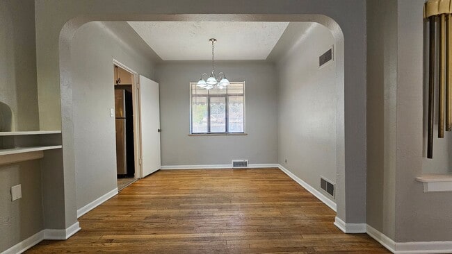 Photo - 1672 Havana St House