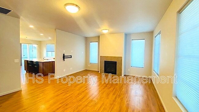 Building Photo - 3234 S Palouse St