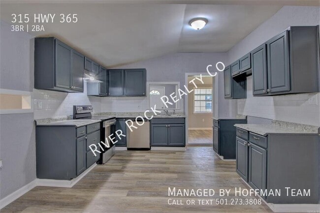 Building Photo - 315 AR-365