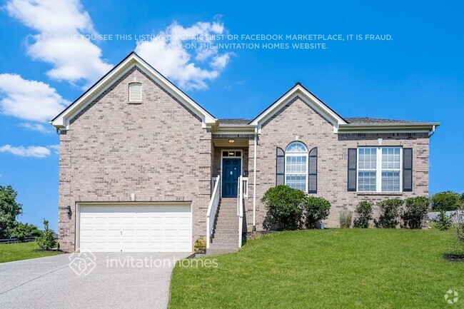 Building Photo - 2201 Oaklawn Ct